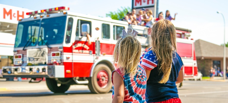 Two children during a 4th of July celebration 2022 in Miami.